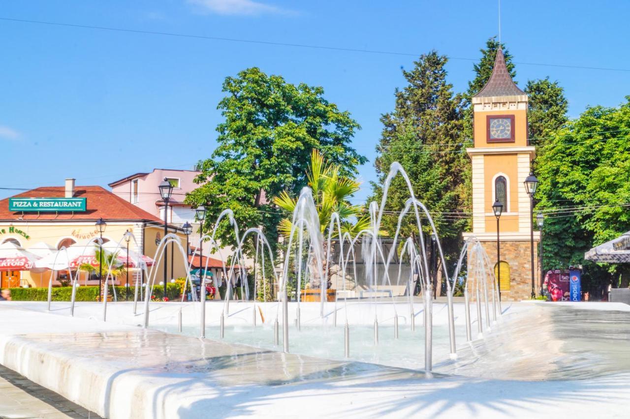Chrystal Guest House Obzor Buitenkant foto