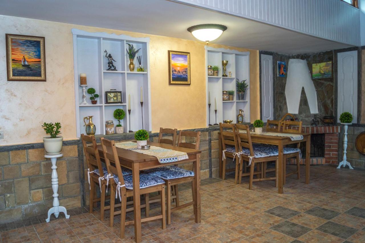 Chrystal Guest House Obzor Buitenkant foto